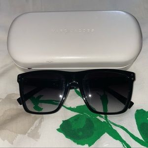 MARC JACOBS SUNGLASSES